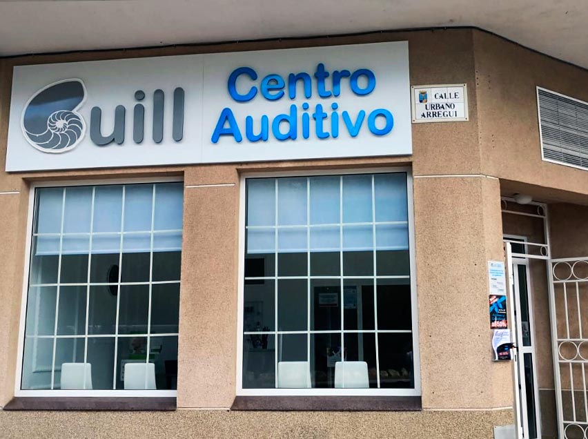 Centro Auditivo GUILL Tienda audífonos para personas adultas mayores